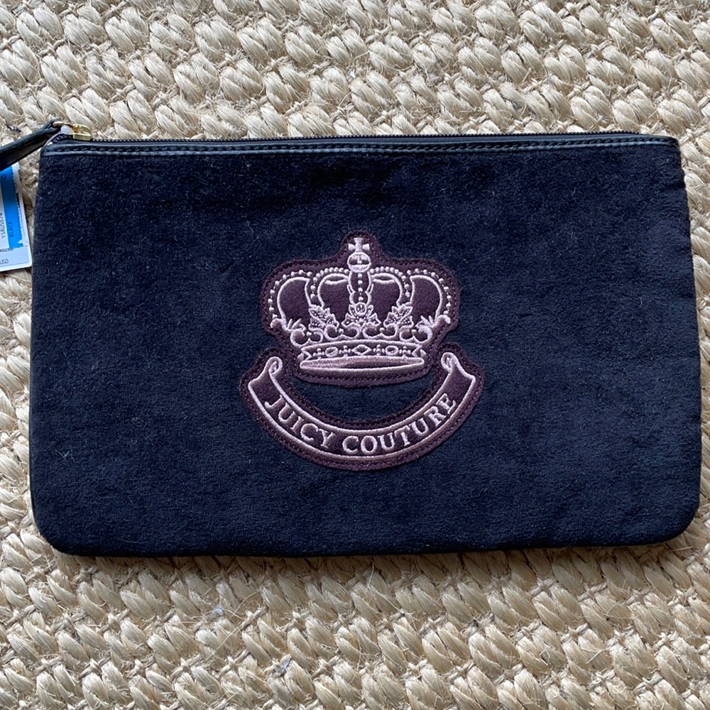 Juicy Couture wristlet